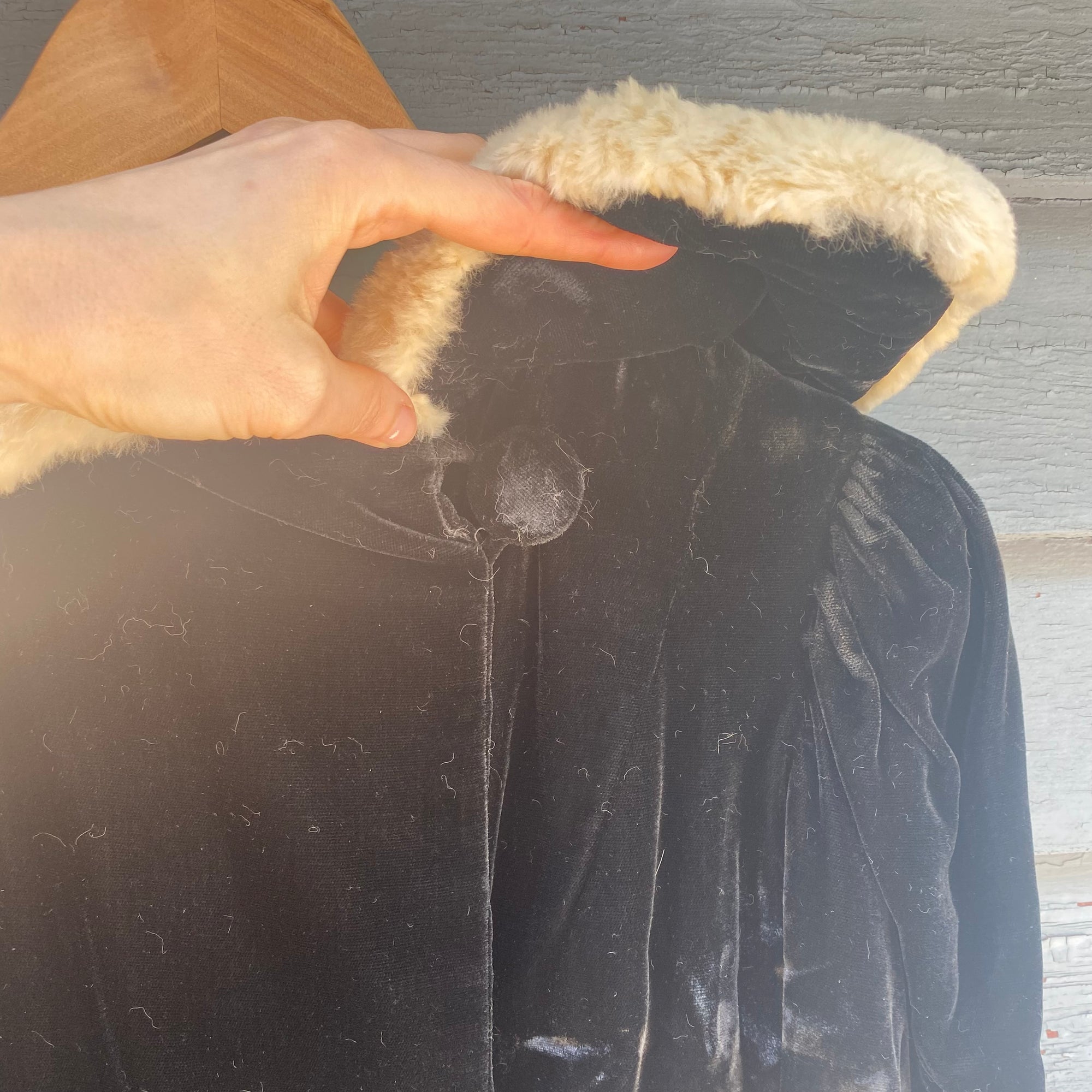 Vintage 1930s Black Velvet Opera Coat - Size S