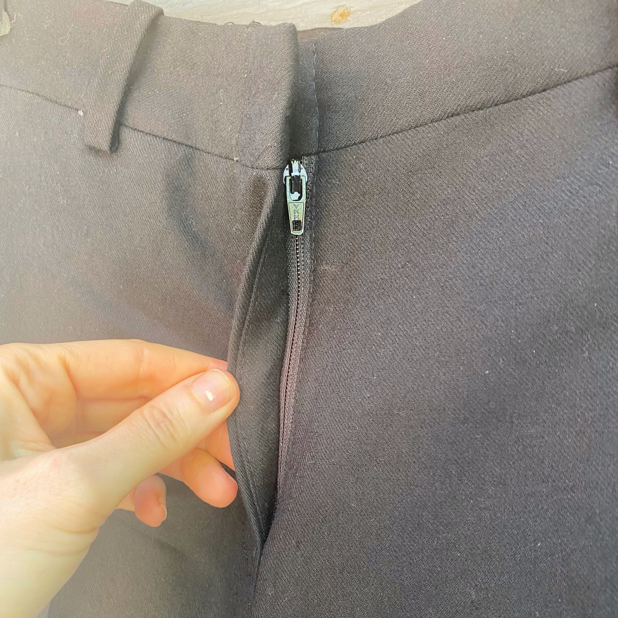 Vintage Black Low-Rise Wool Pants - Size XS