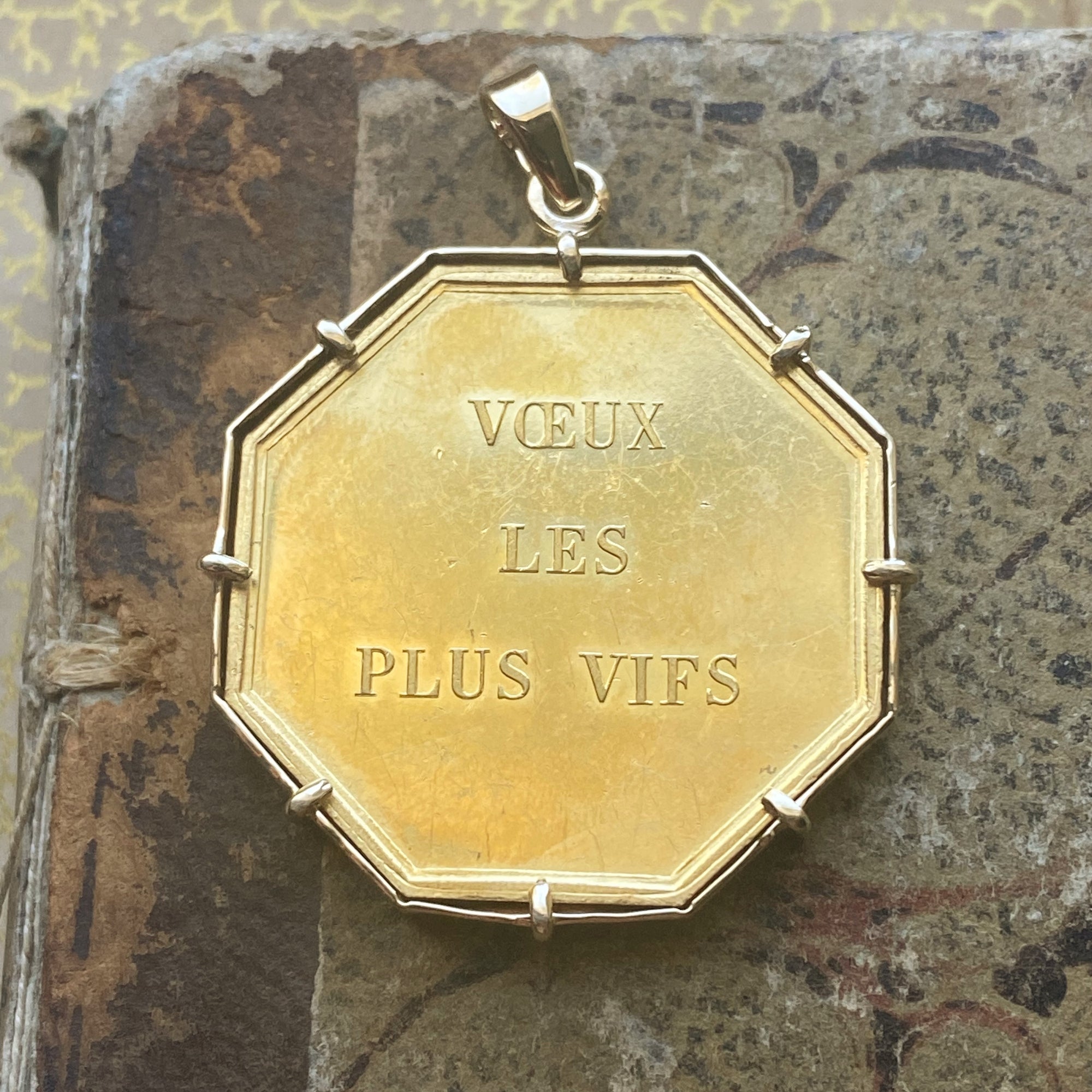 Vintage "Et Puis Voici Mon Coeur..." Wish Token Pendant