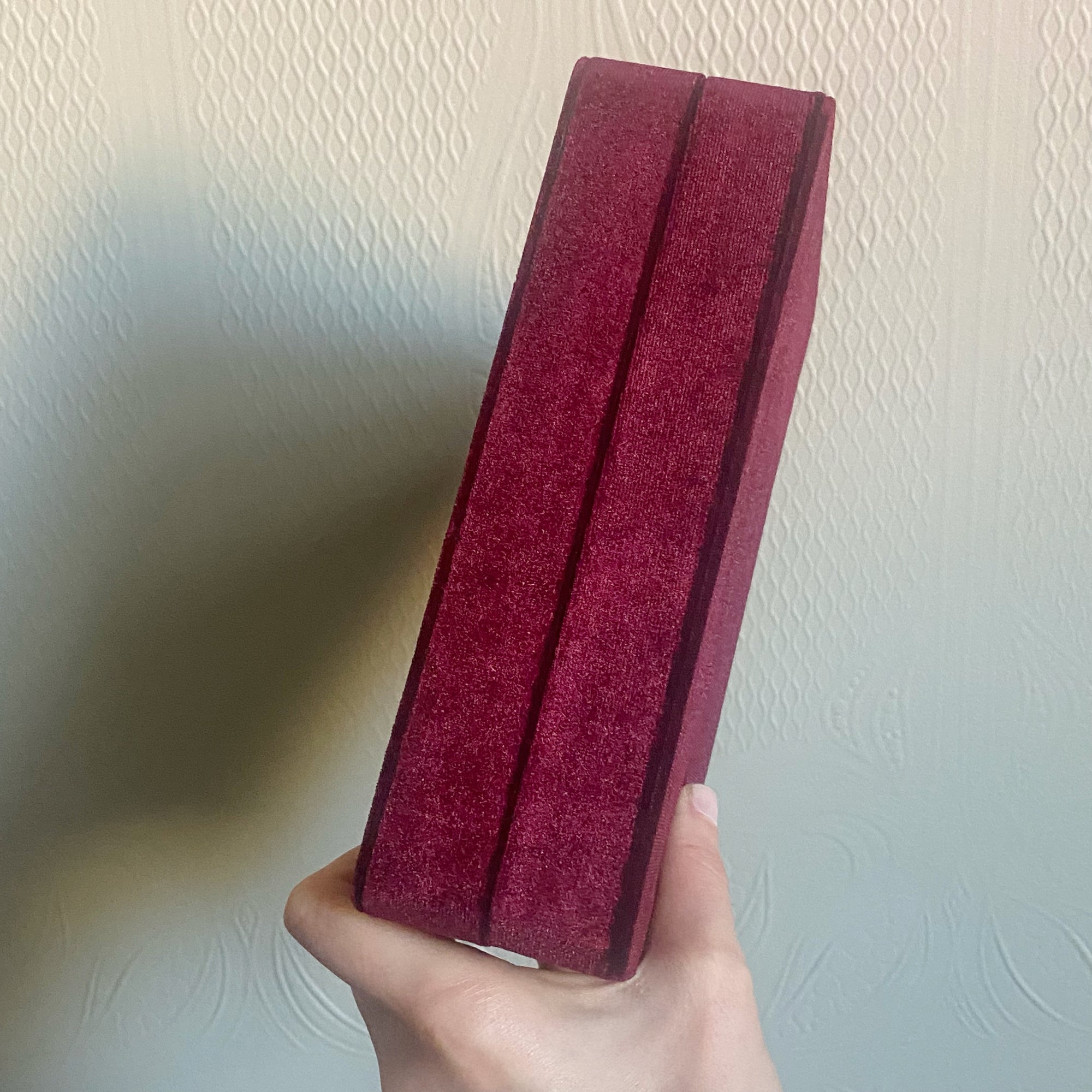 Velvet Ring Display/Box with Lid