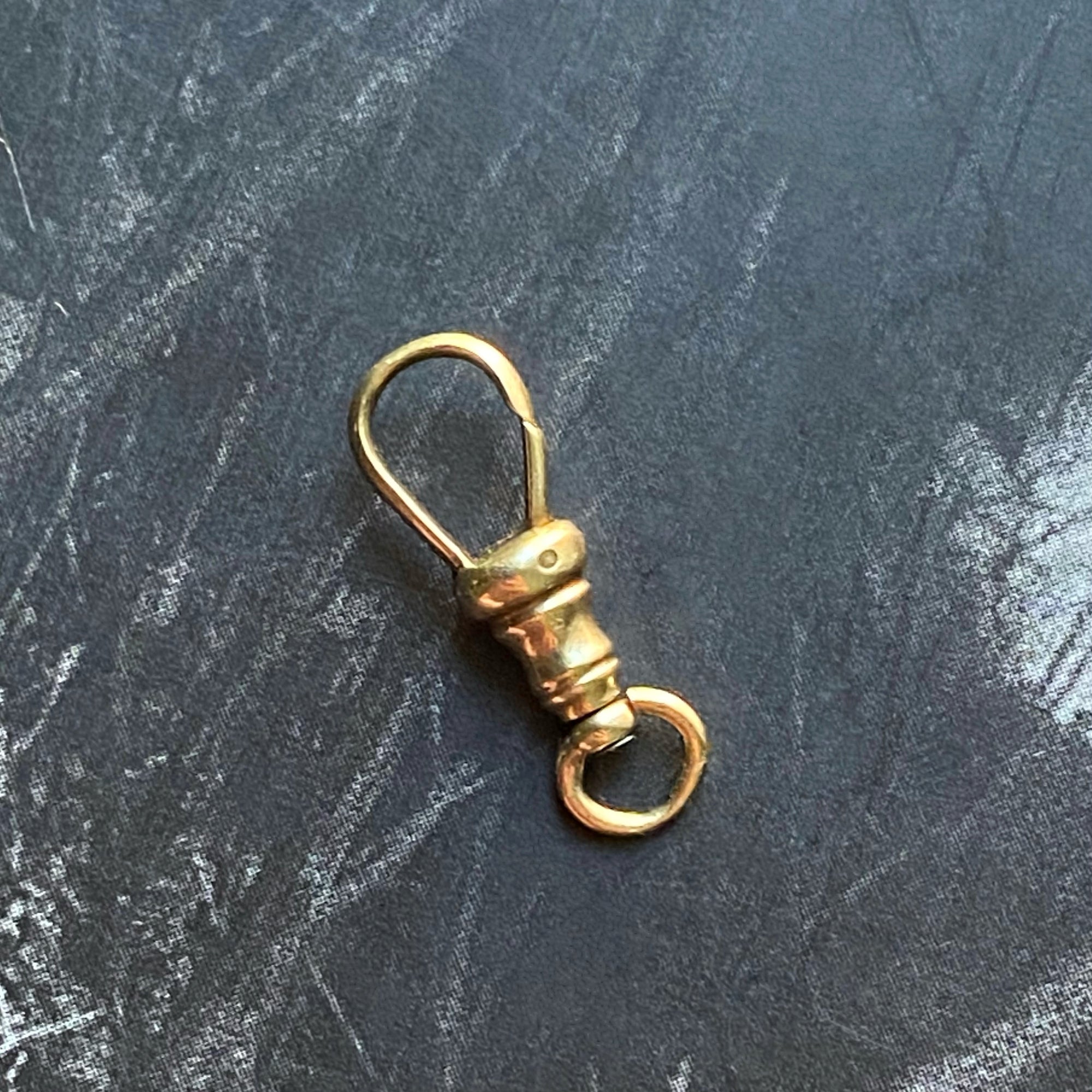 Antique Swivel Dog Clip - 14k