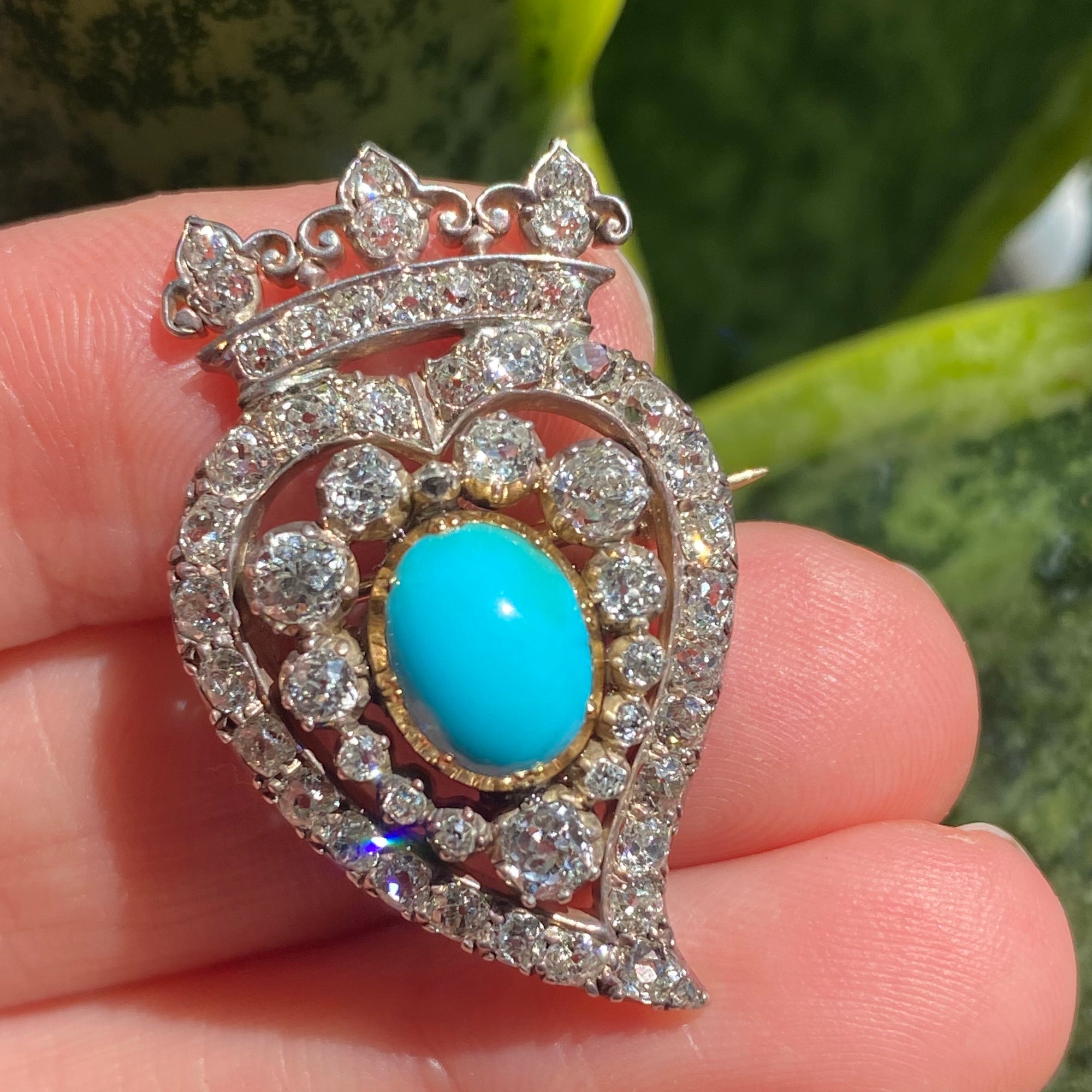 diamond witch's heart
