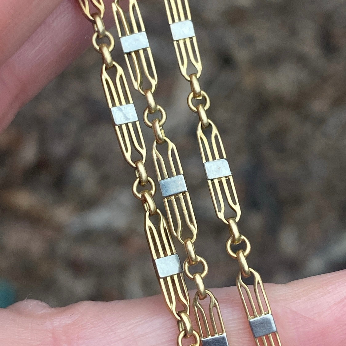 antique jewelry Canada