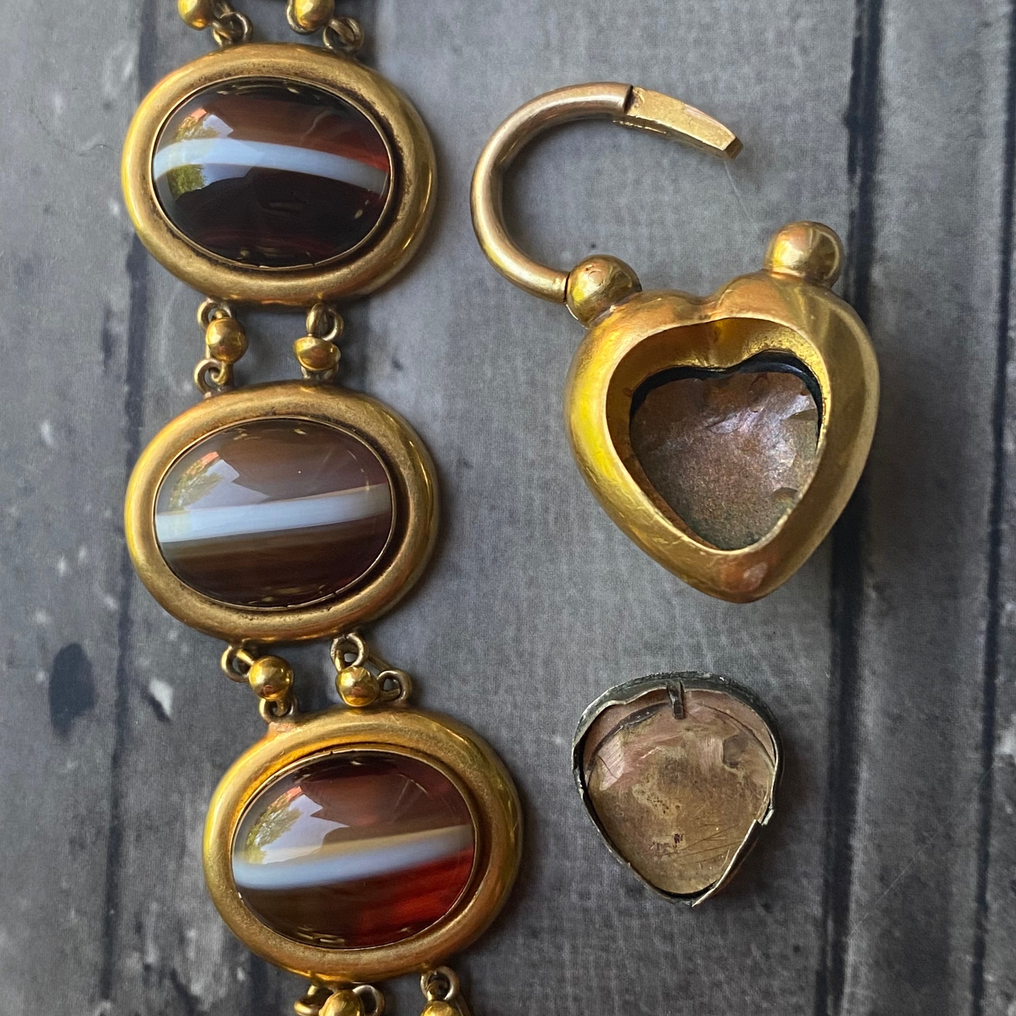 Antique Victorian Banded Agate Heart Padlock Bracelet - 14k