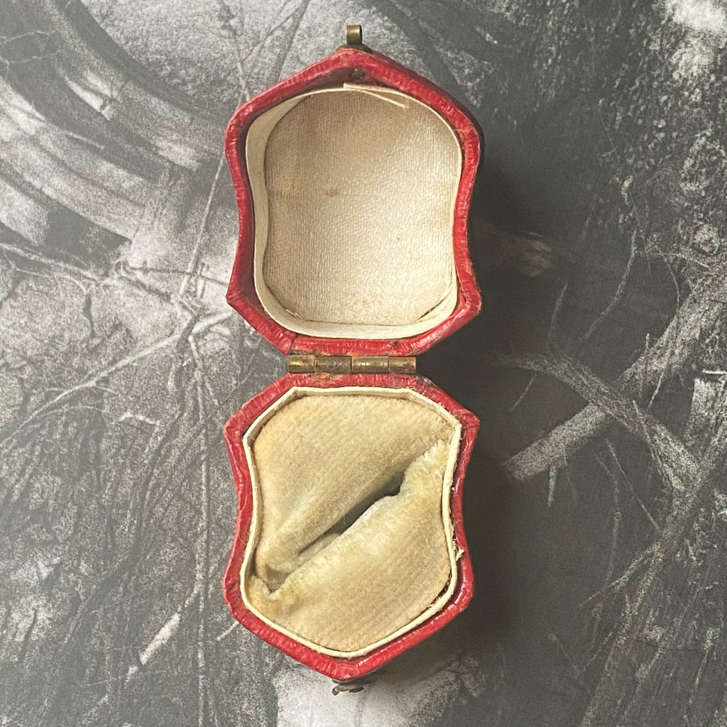 Antique Shield Shaped Ring Box - vintage jewelry Toronto – Black ...