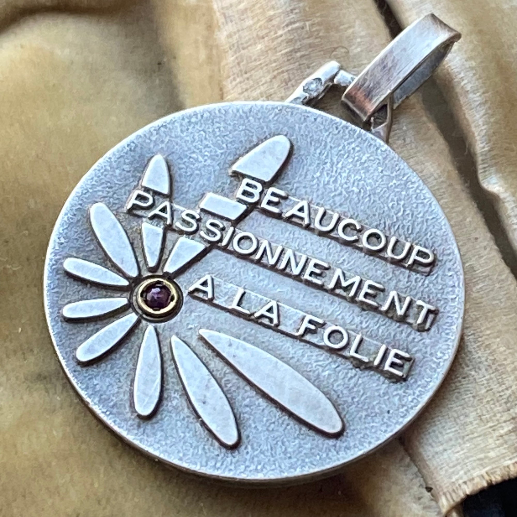 he loves me, he loves me not