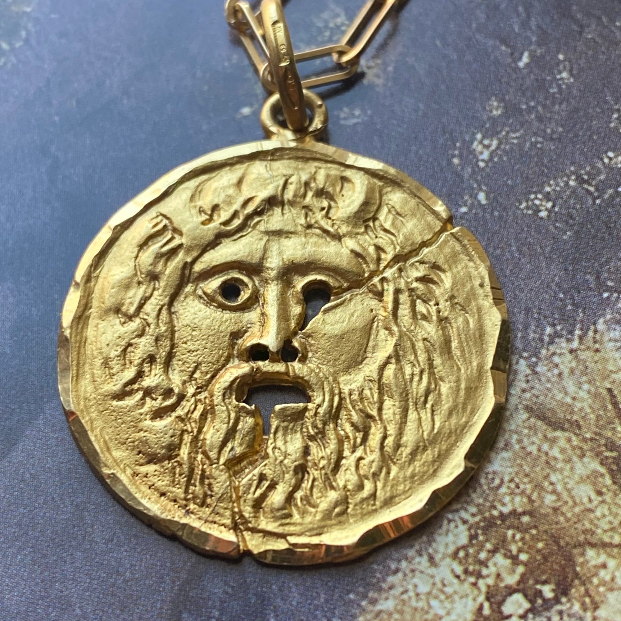 Bocca della verita' pendant medallion