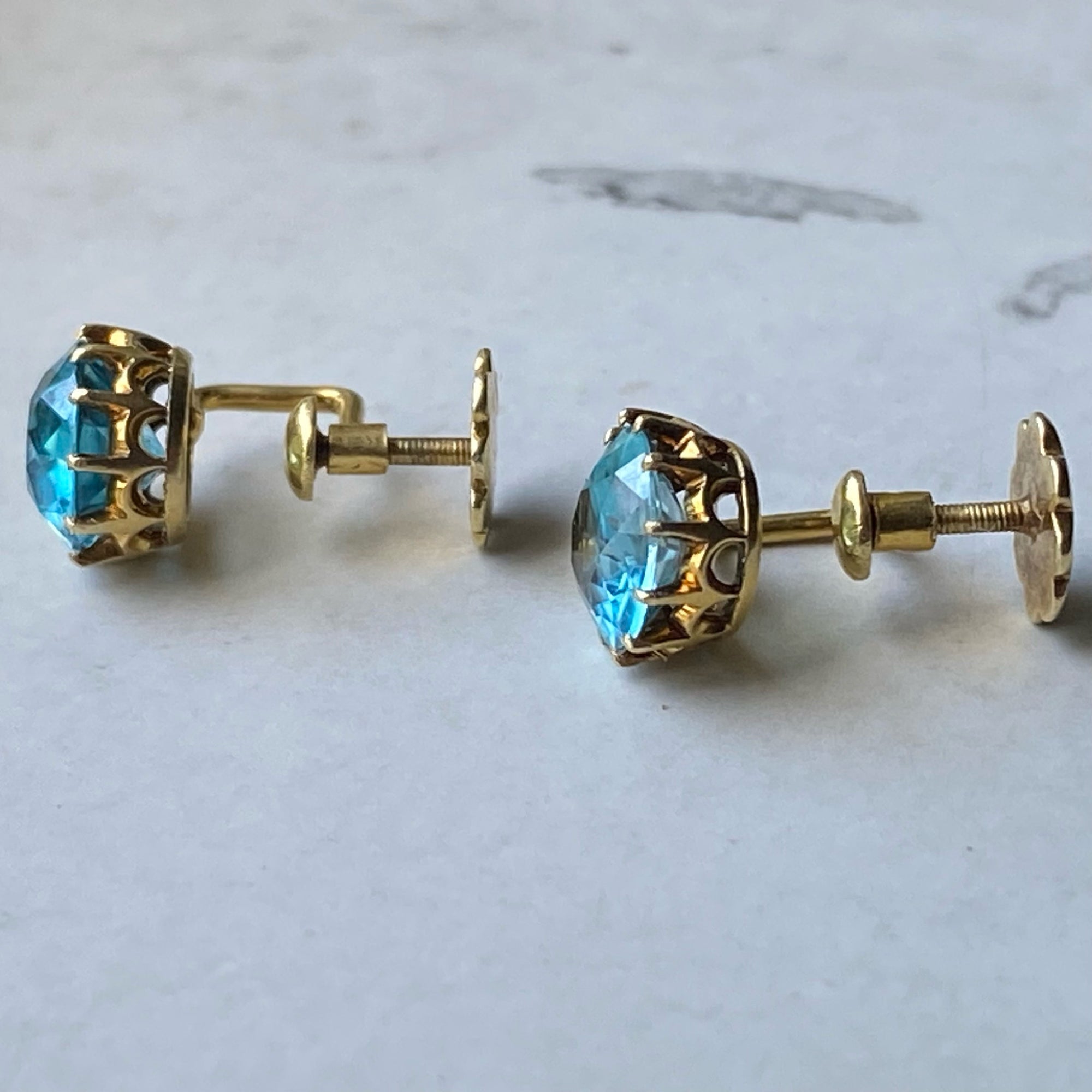 blue zircon