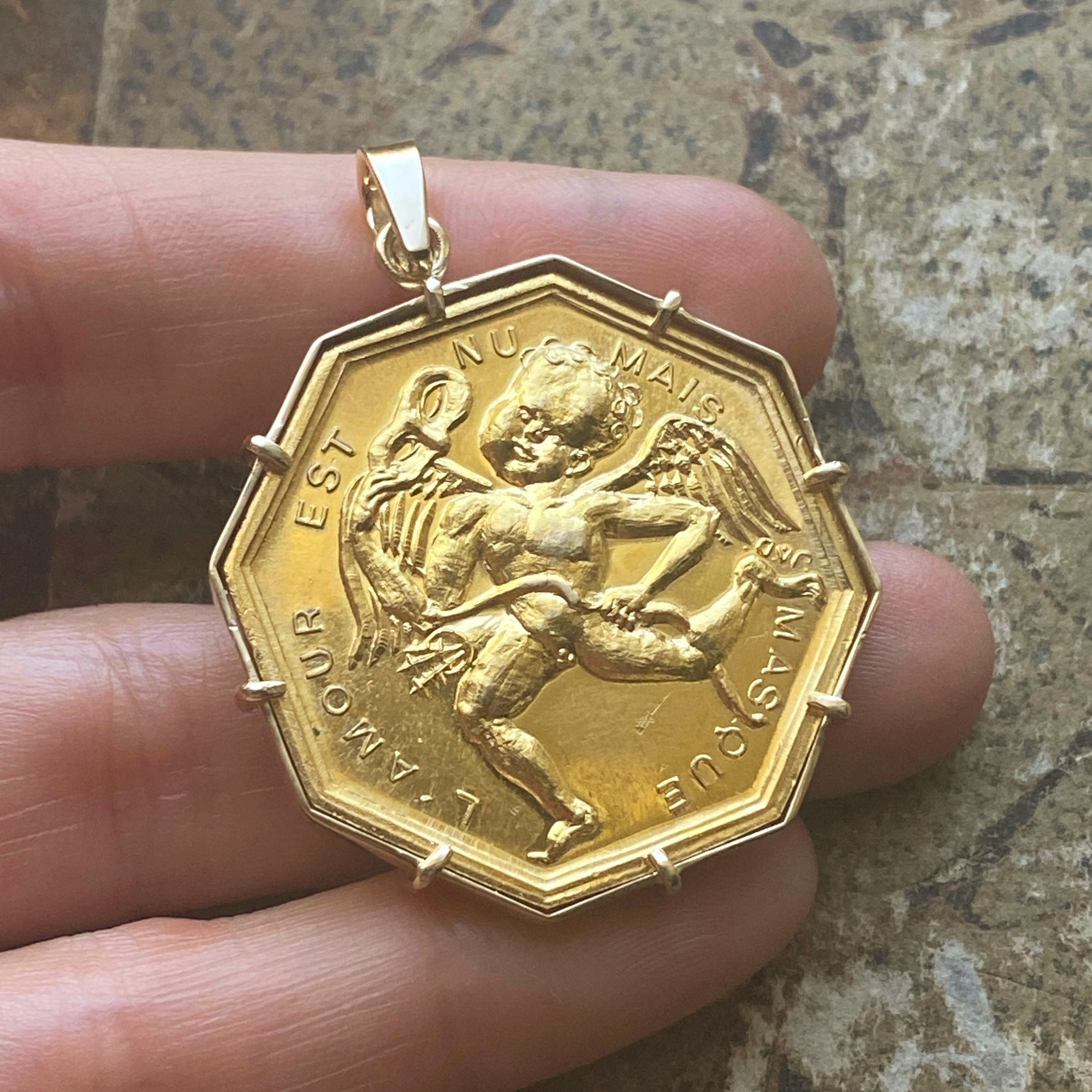 Canada vintage jewelry