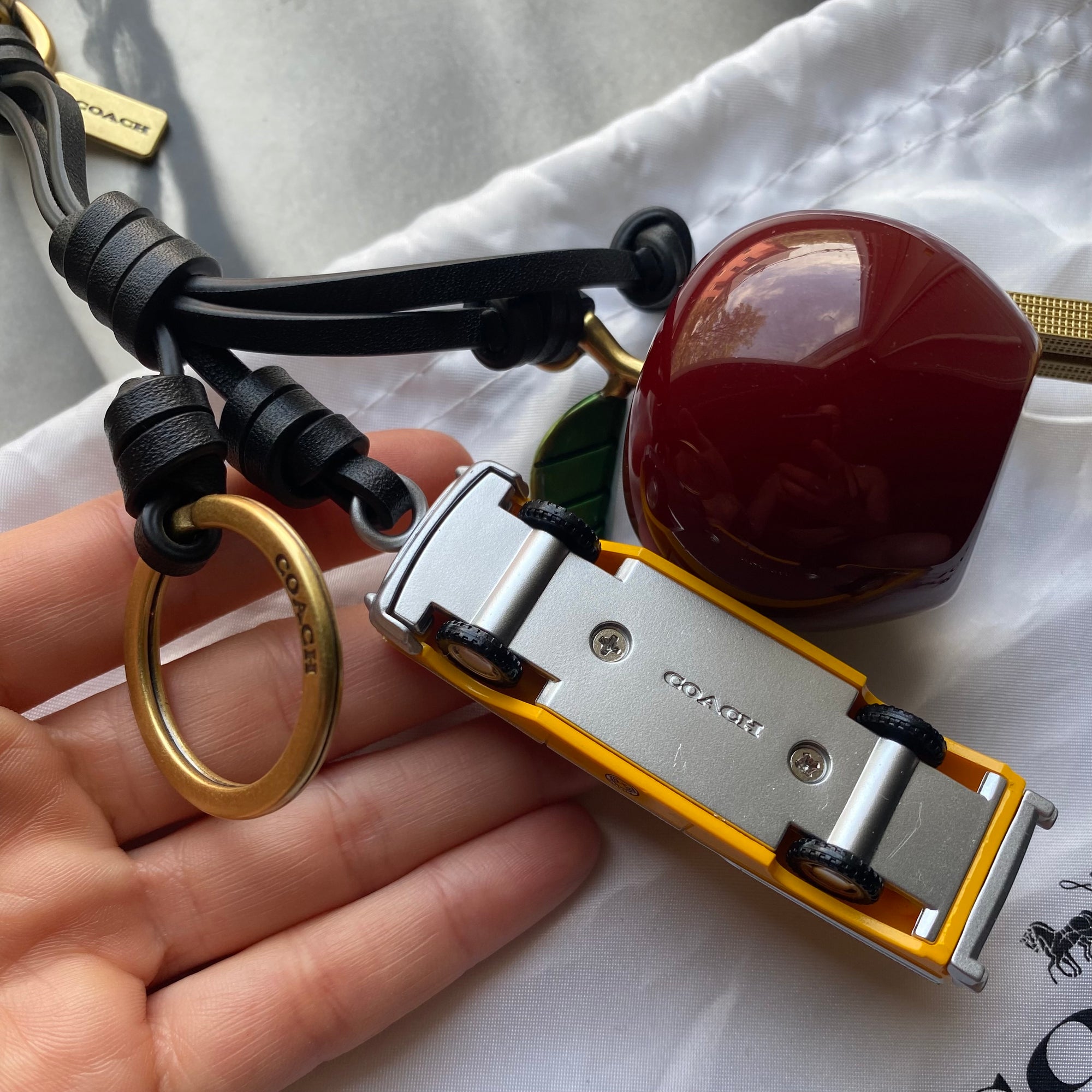 Coach New York Cluster Bag Charm Taxi, Apple and Empire State Building
