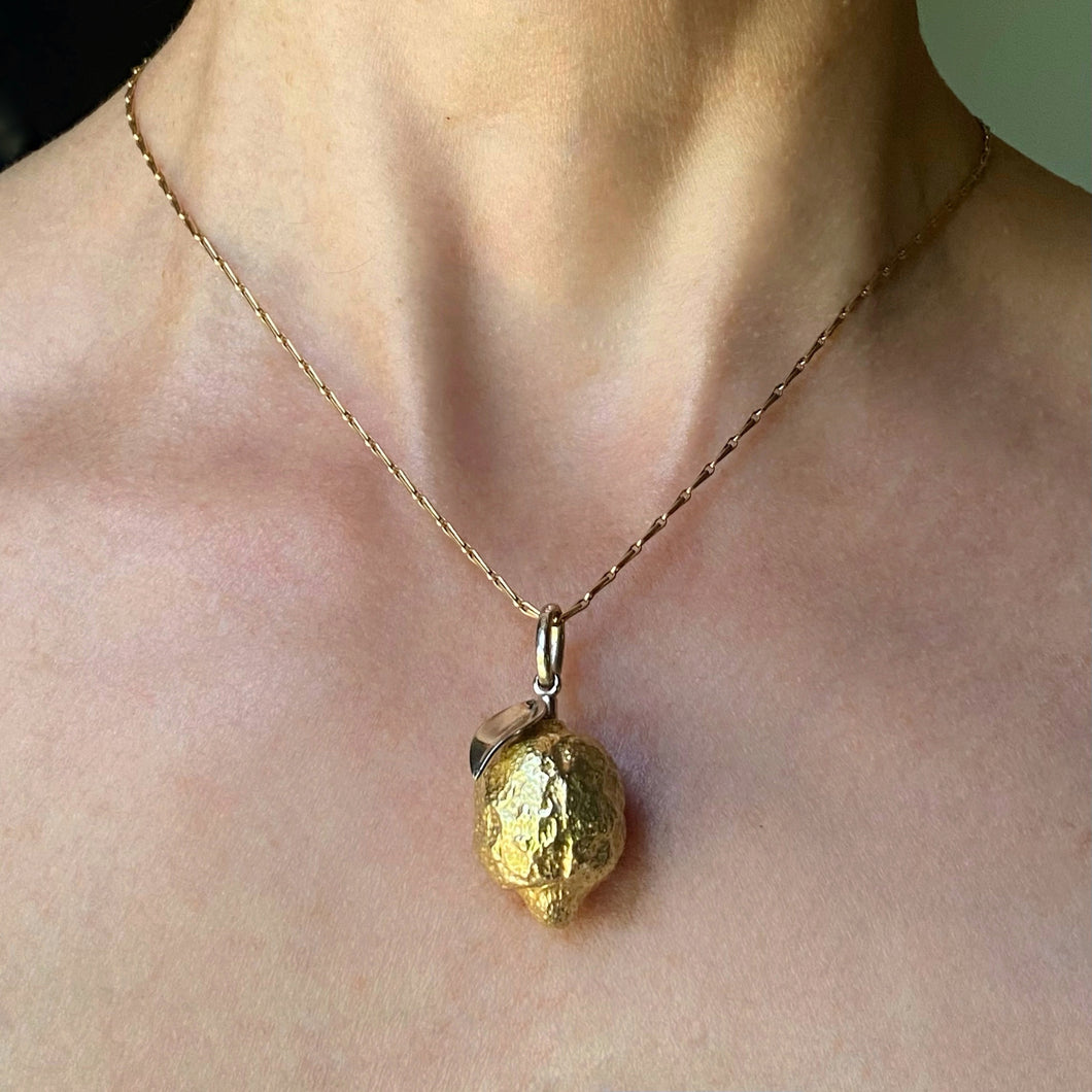 Pomellato lemon pendant