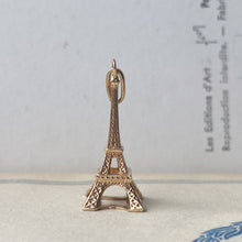 18k Eiffel Tower pendant