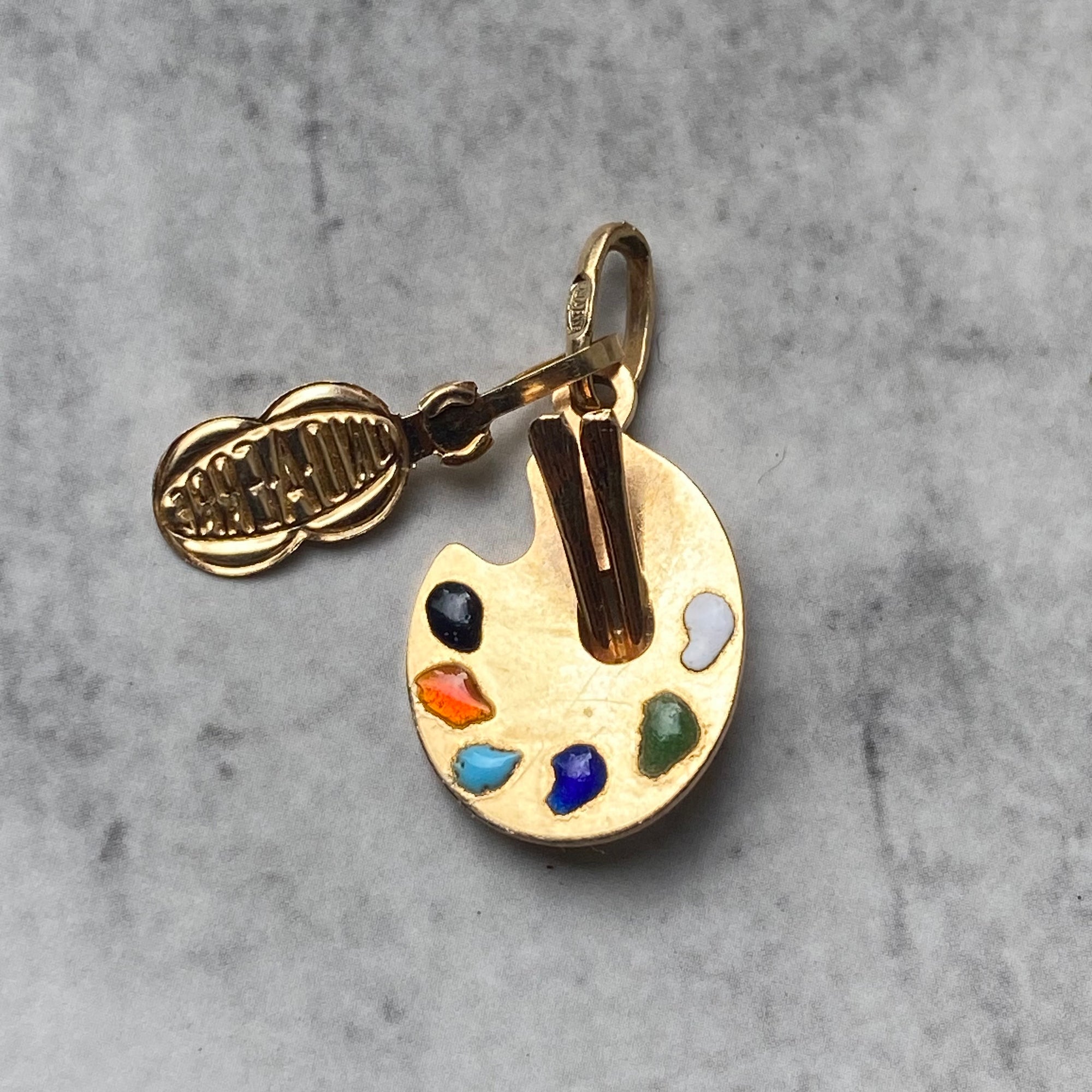 unoaerre charm