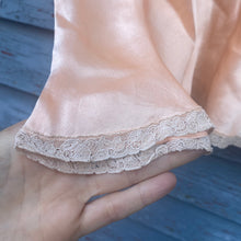 Vintage 1930s Peach Silk and Lace Top by Madelon