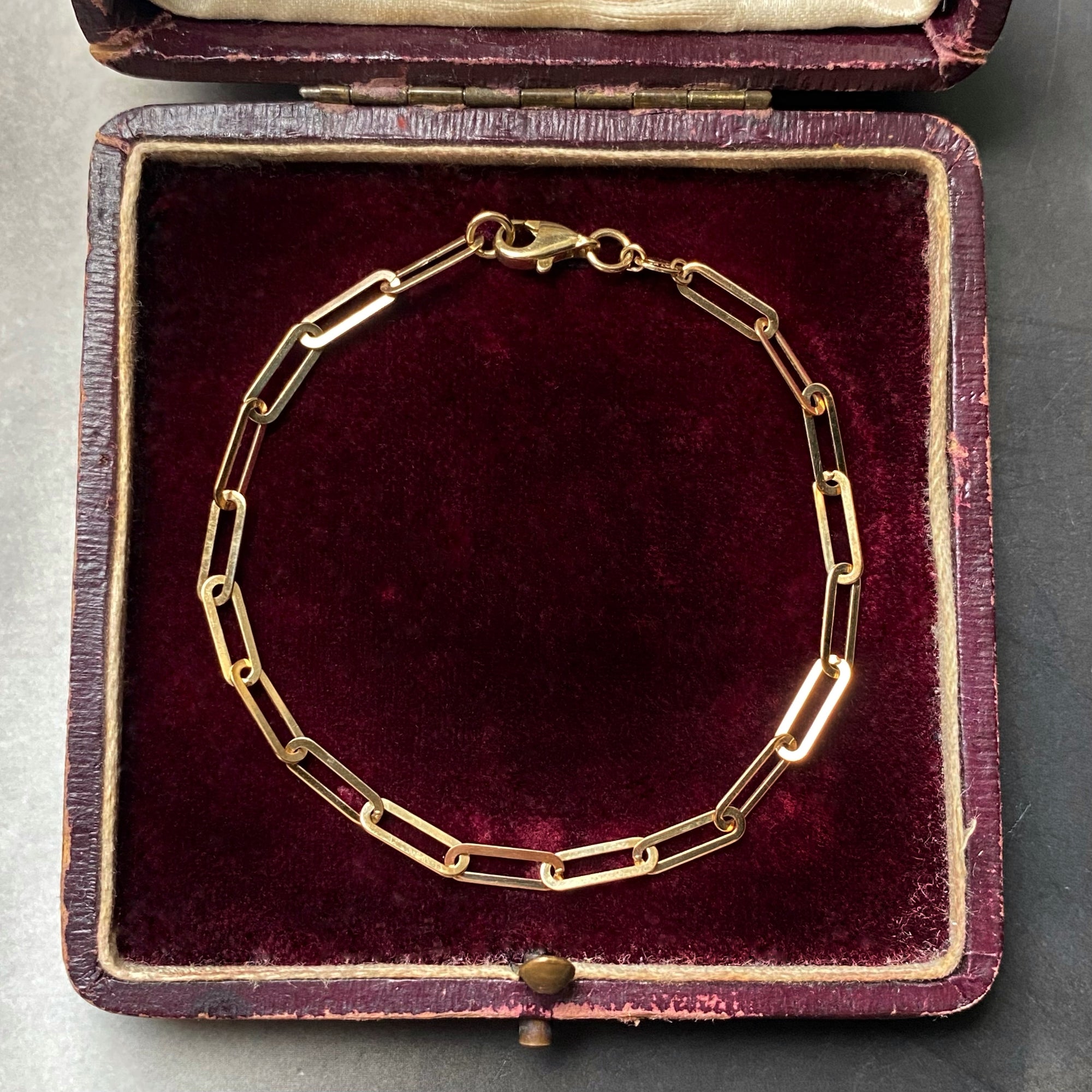 gold paperclip bracelet