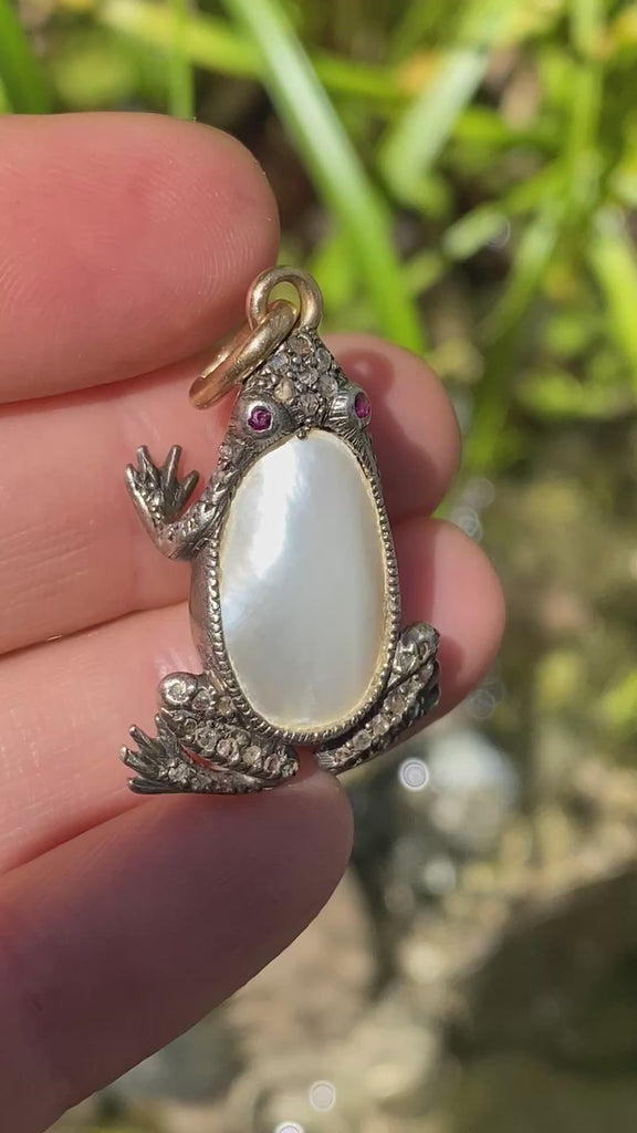 Canada antique jewelry