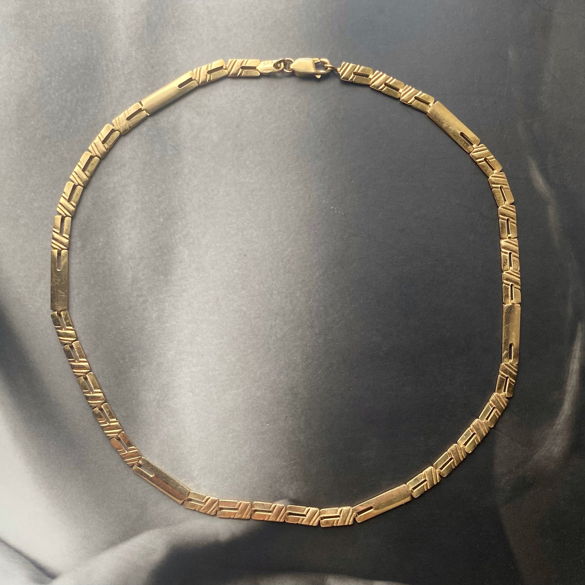 vintage 18k necklace