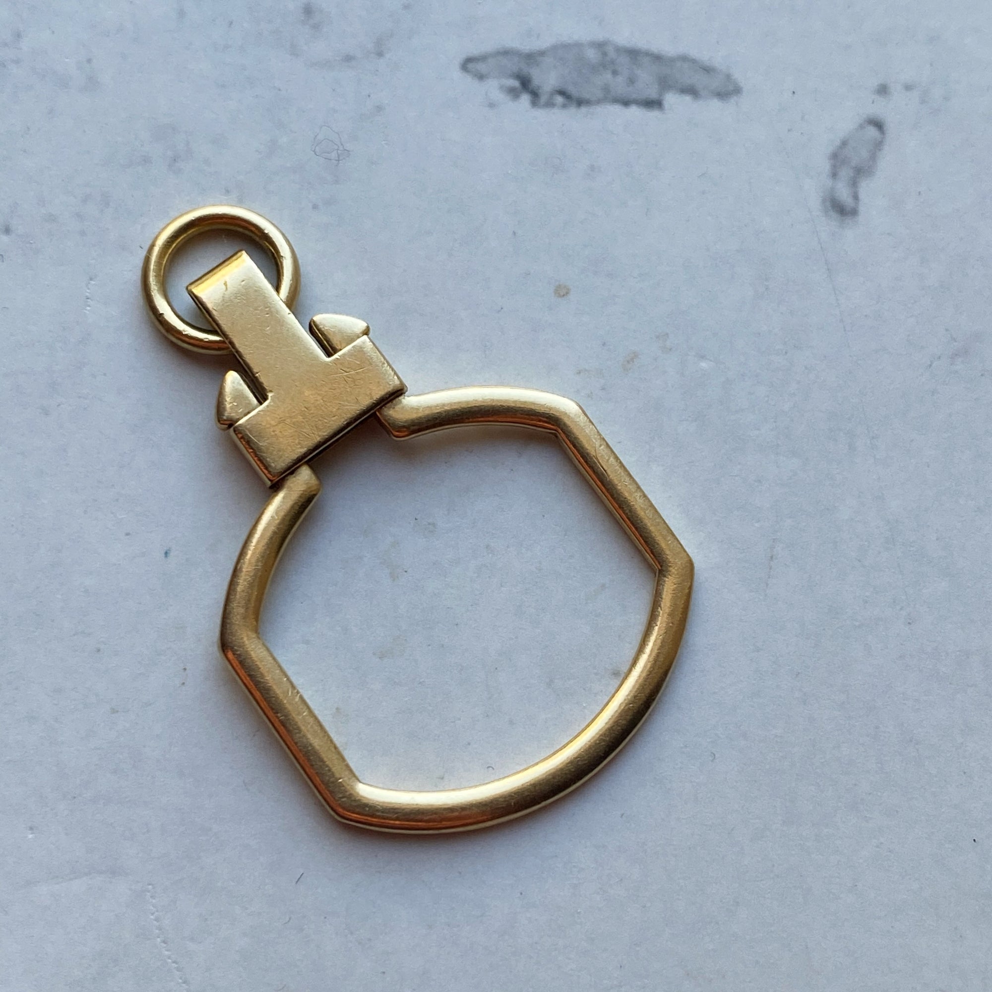vintage carabiner 18k