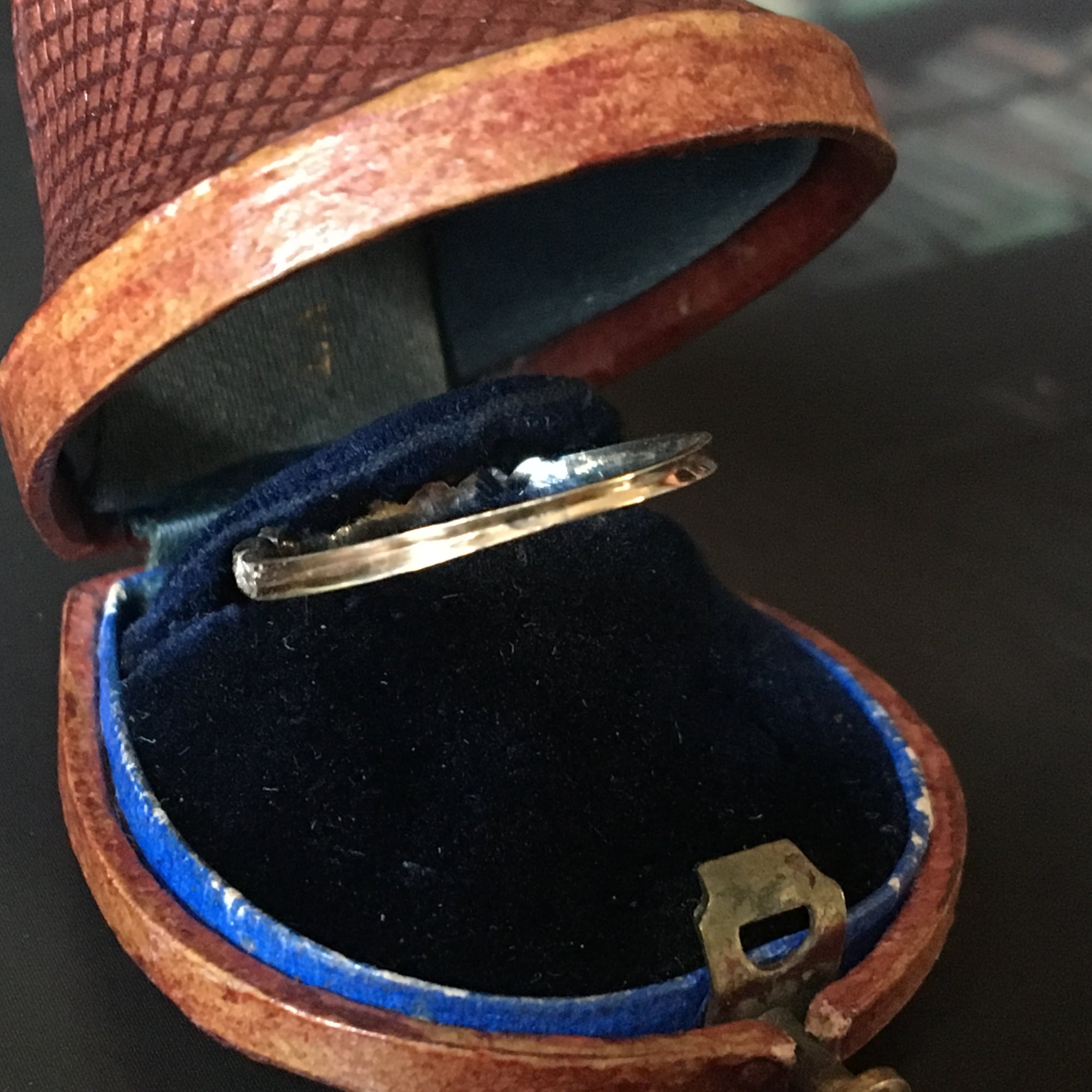Antique Georgian Acrostic &quot;REGARDS&quot; ring - Size 7
