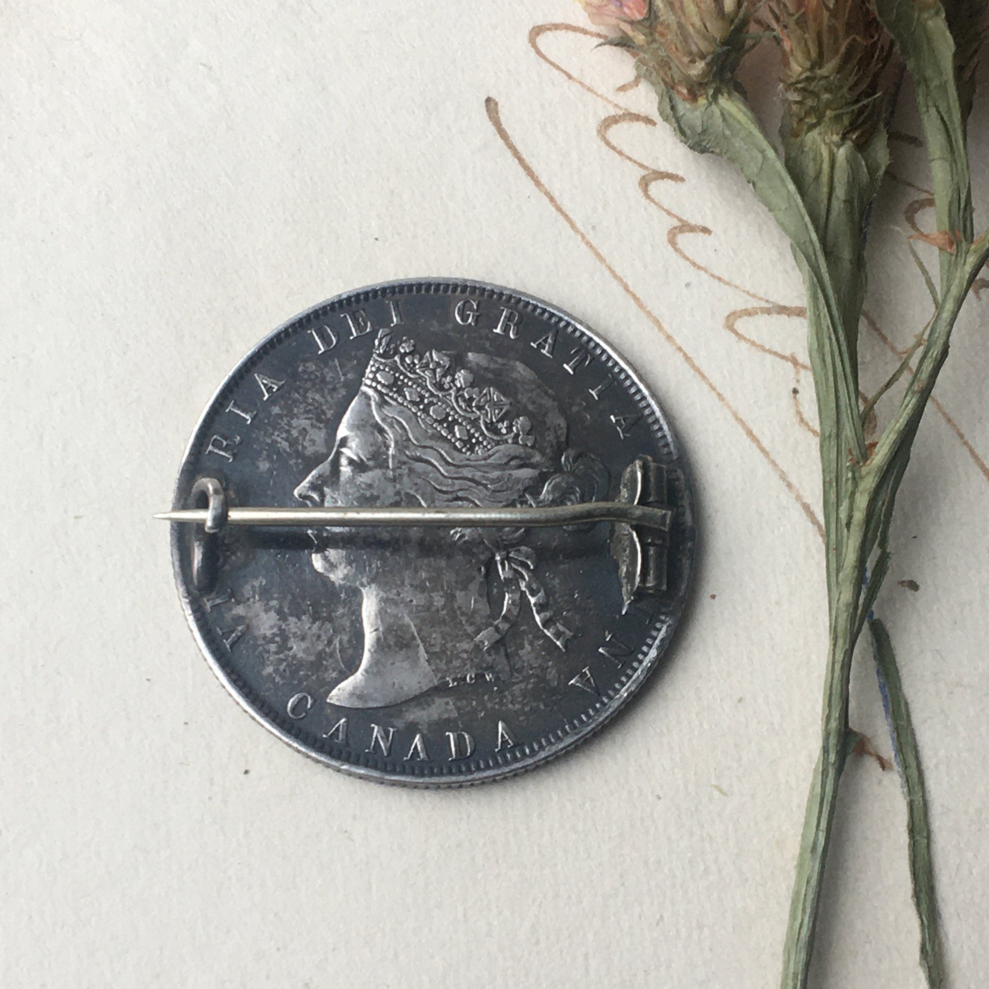 Canada vintage jewelry
