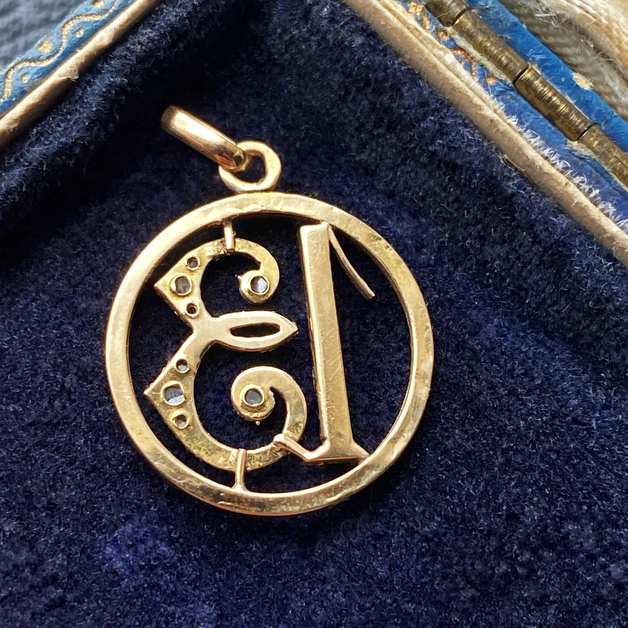 Black Umbrella Jewelry