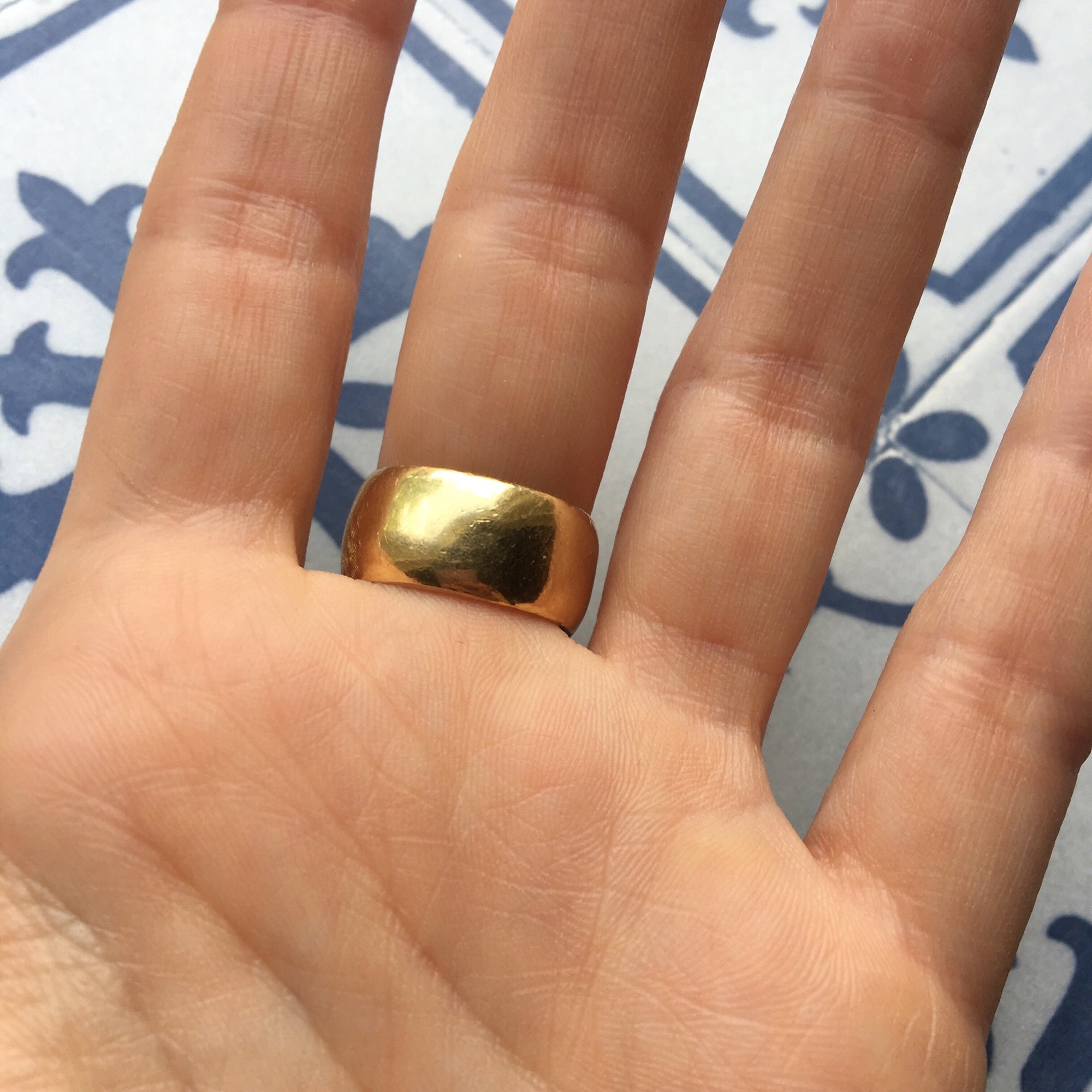 Vintage Diamond Buckle Ring - Size 7