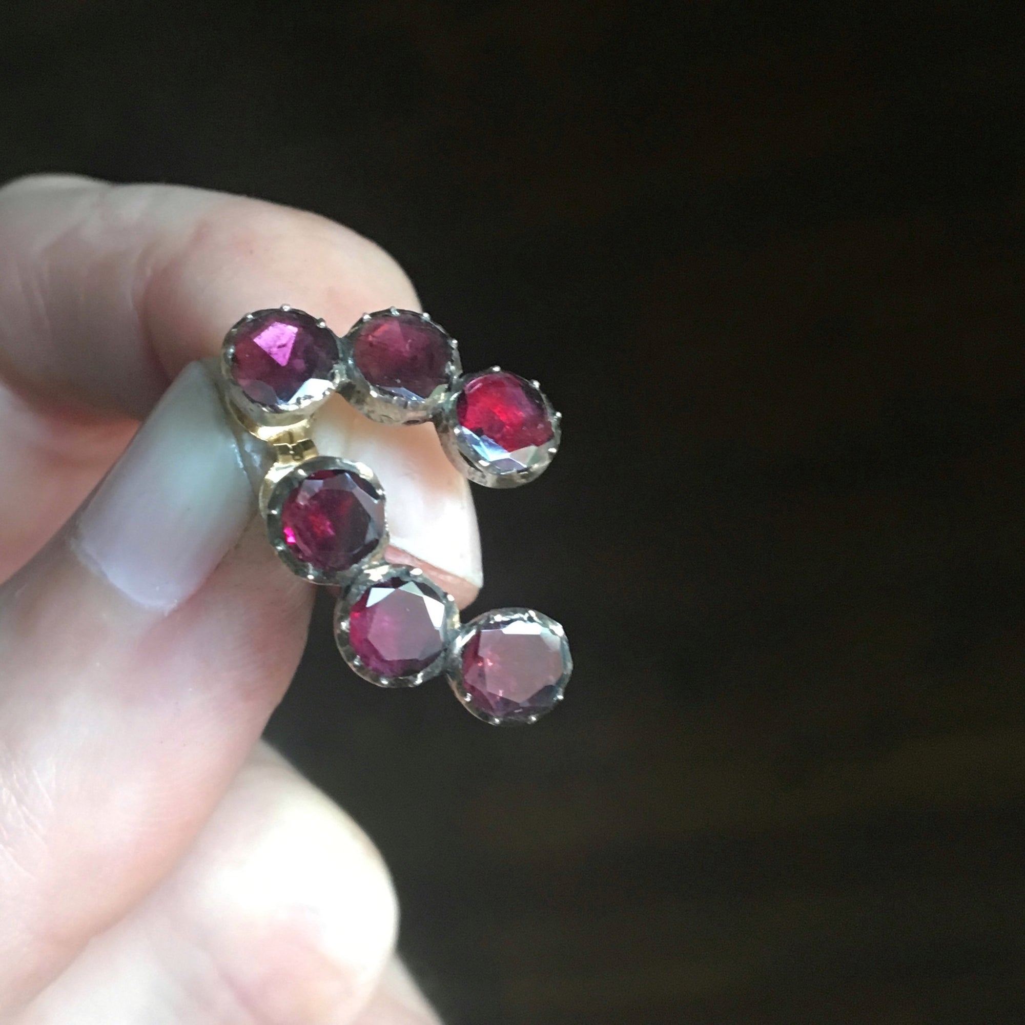 Georgian foiled garnets