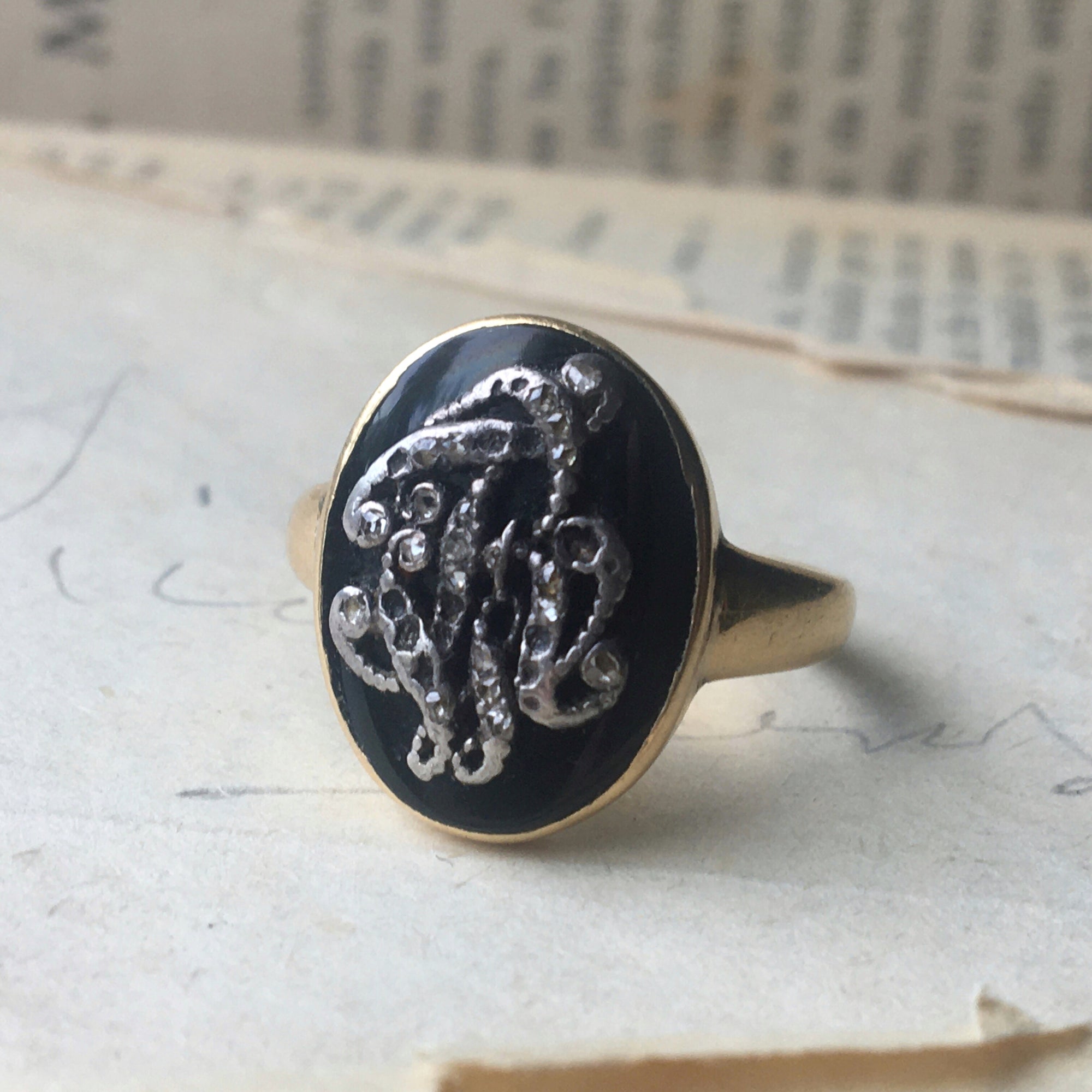 Canada antique jewelry