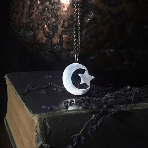 crescent moon necklace, Toronto vintage jewelry
