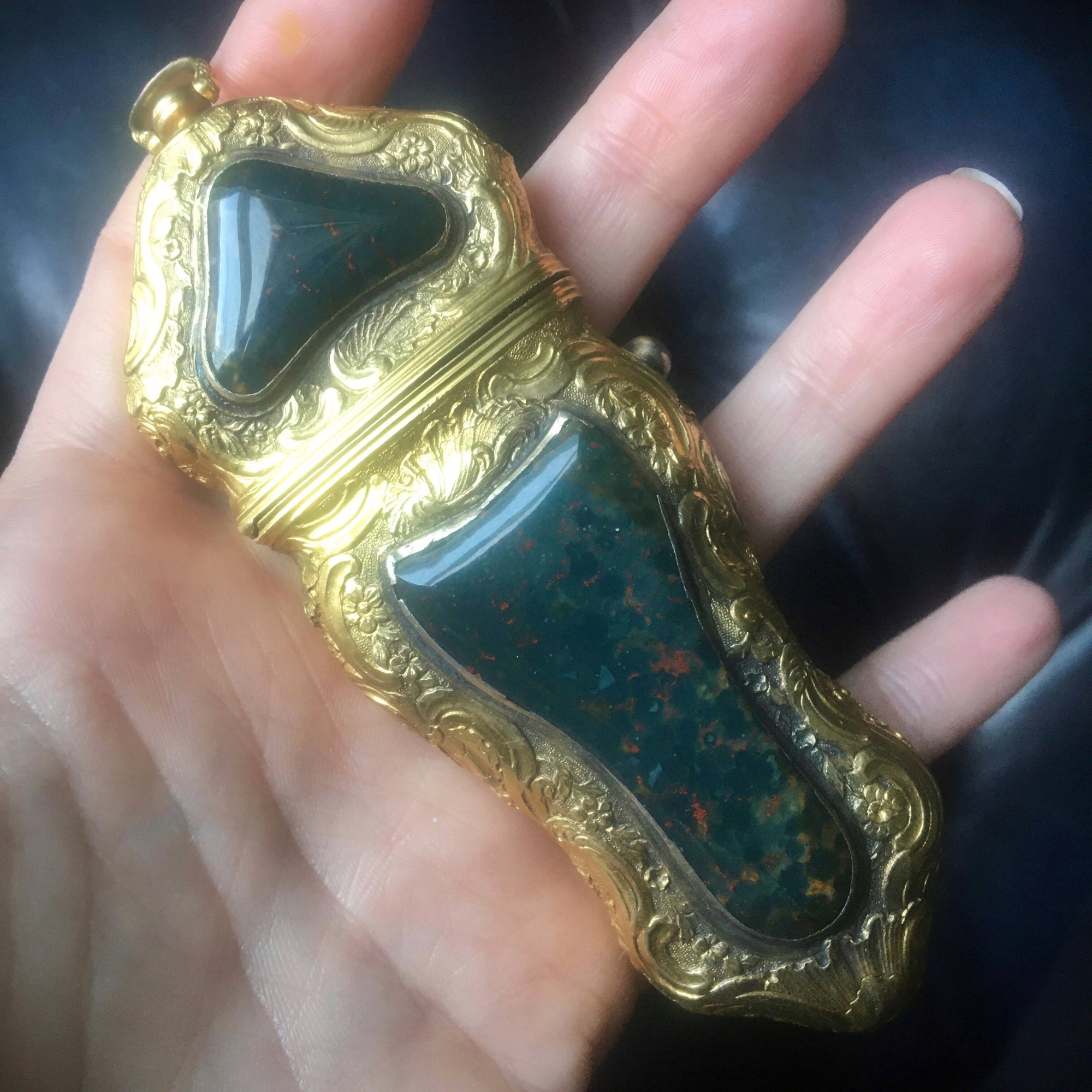 Rococo etui