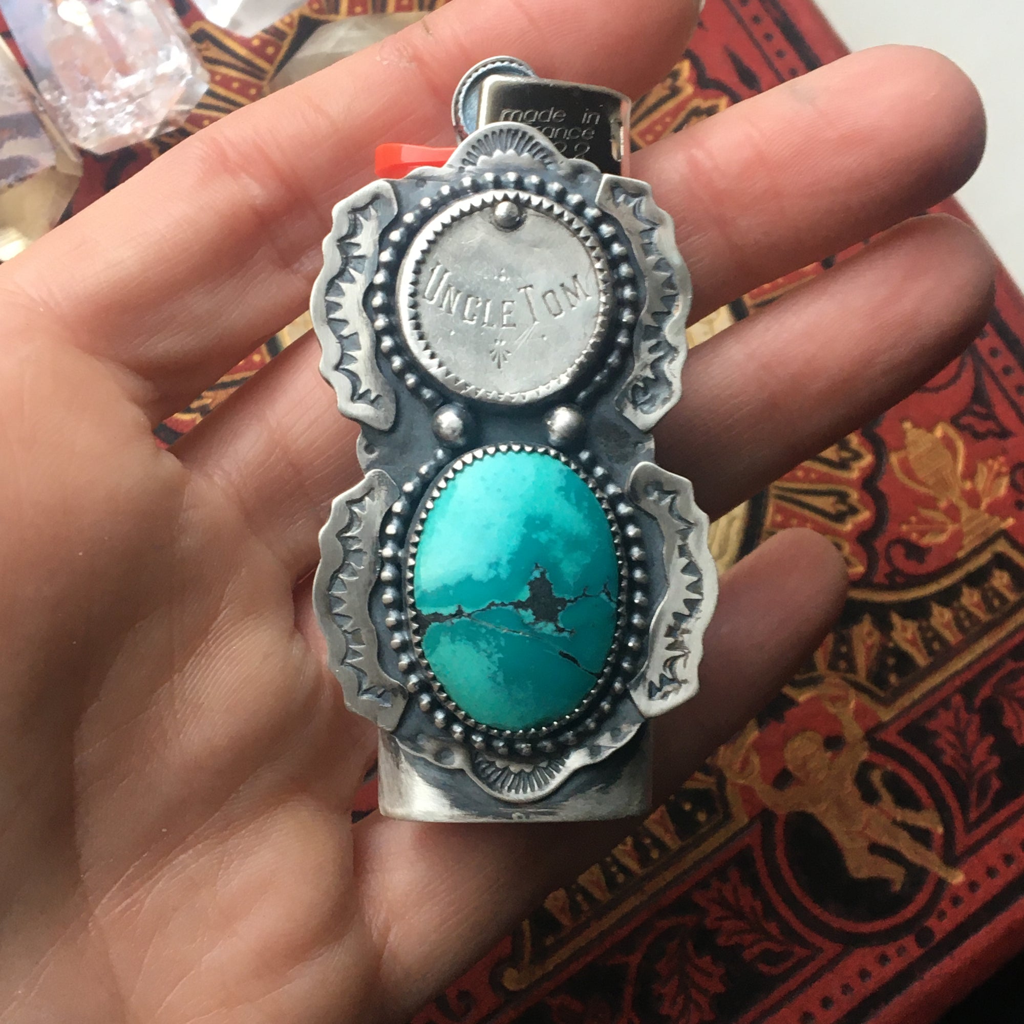 Lighter sleeve