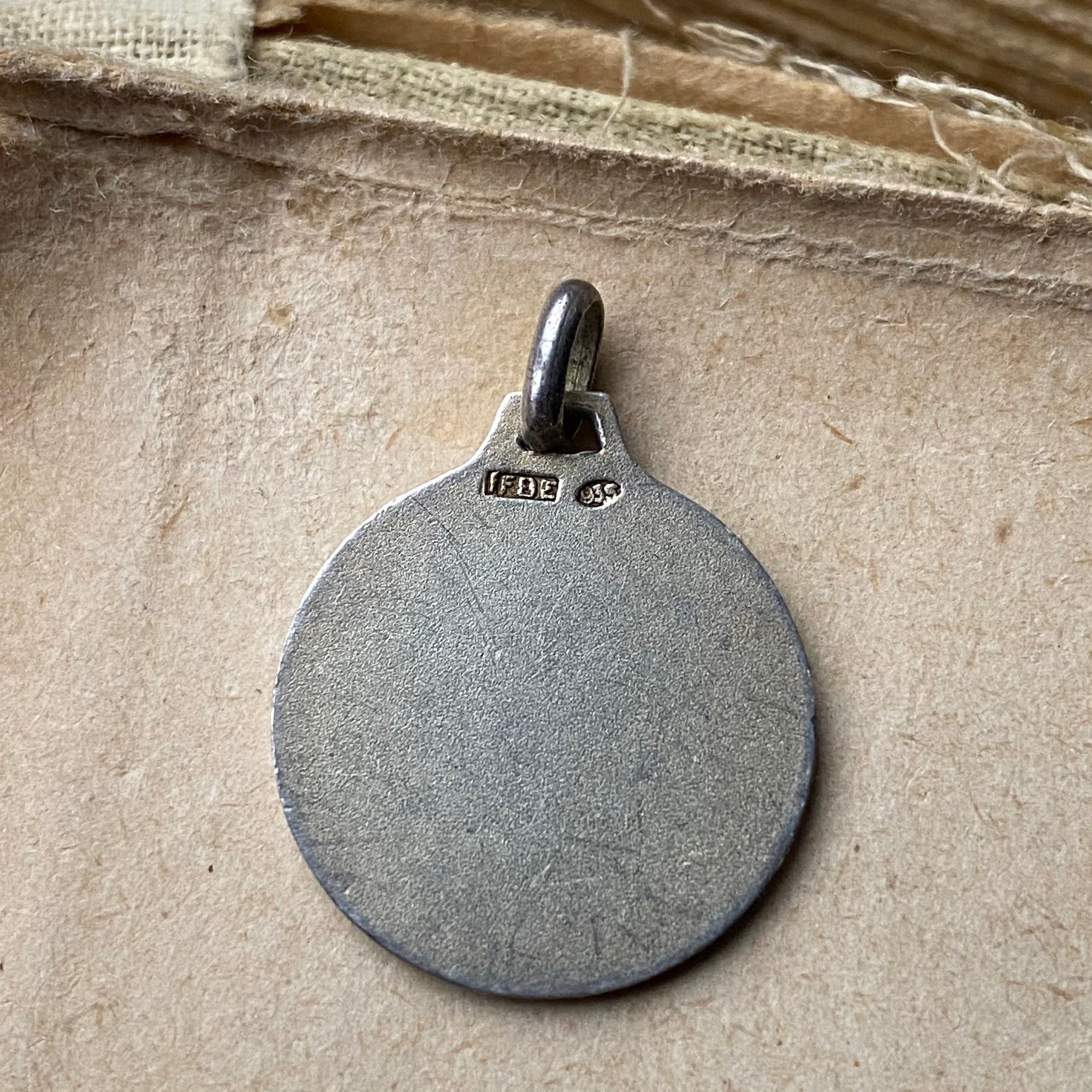 Canada vintage jewelry