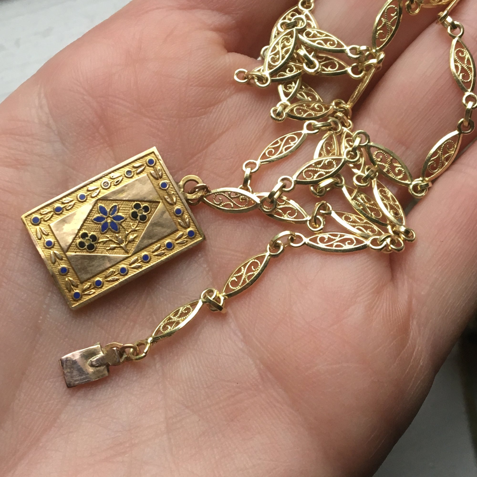 french normandie clasp
