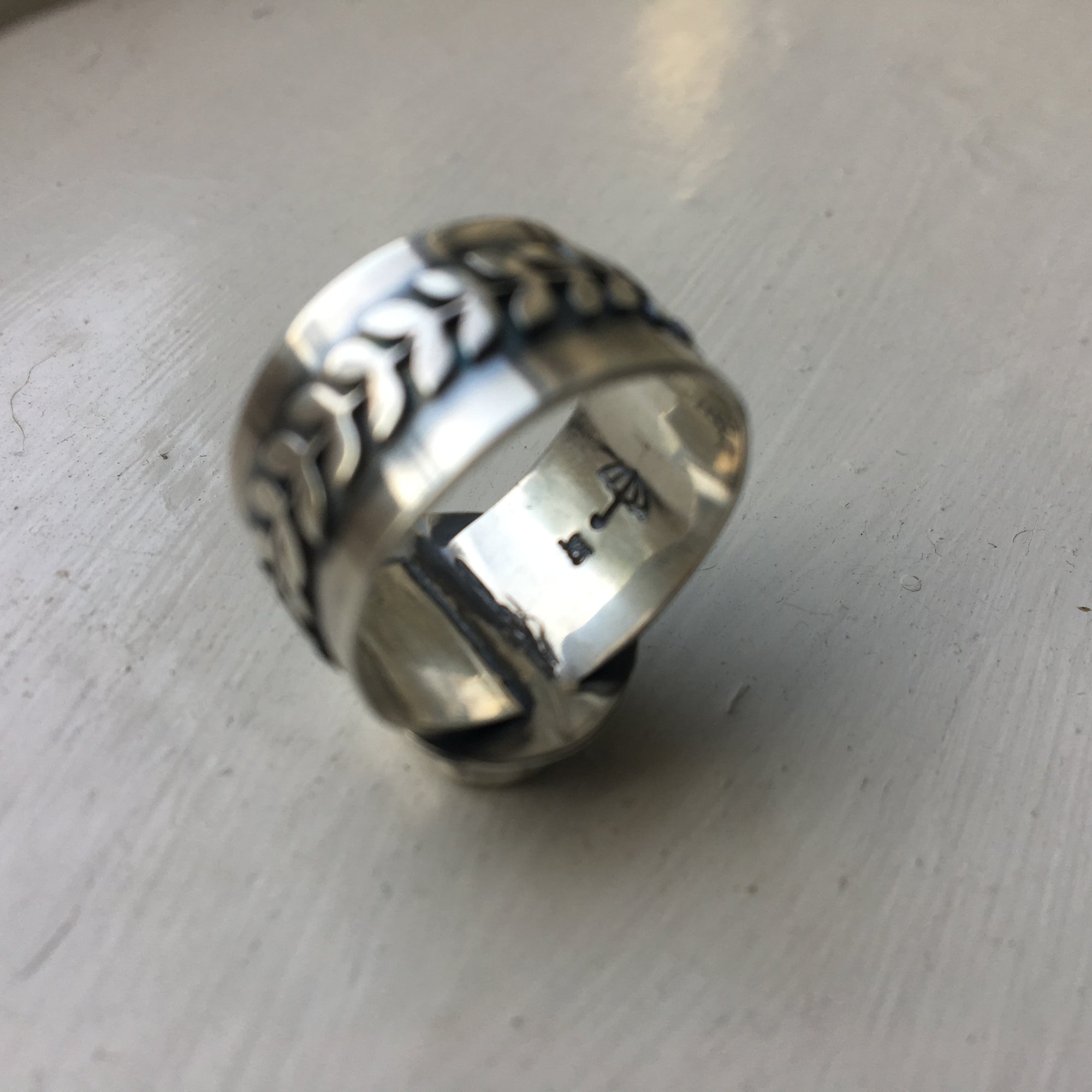 Canada antique jewelry